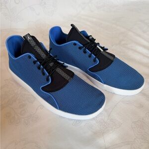 Jordan Eclipse Shoes - Blue and Black